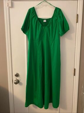 Old Navy Emerald Green Maxi Dress with Scoop Neck